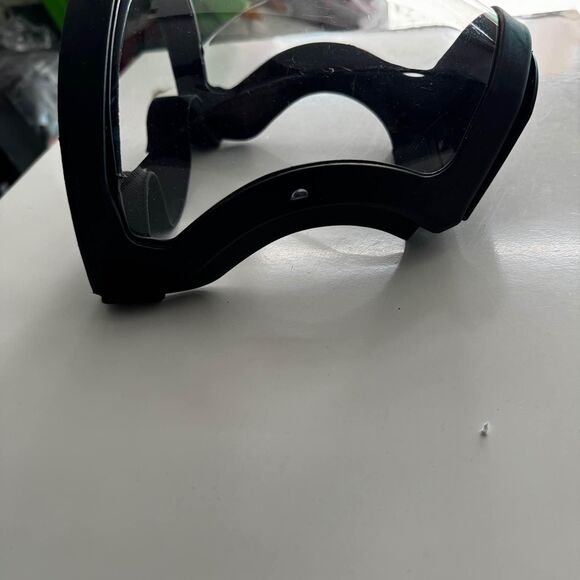 Clear Face Mask - Picture 5 of 8